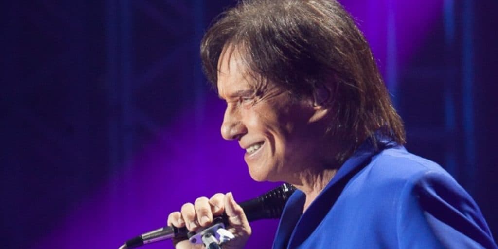 "No meu peito", Roberto Carlos perde parceiro, vive momento de reclusão e desabafa: "Não dá pra segurar"
