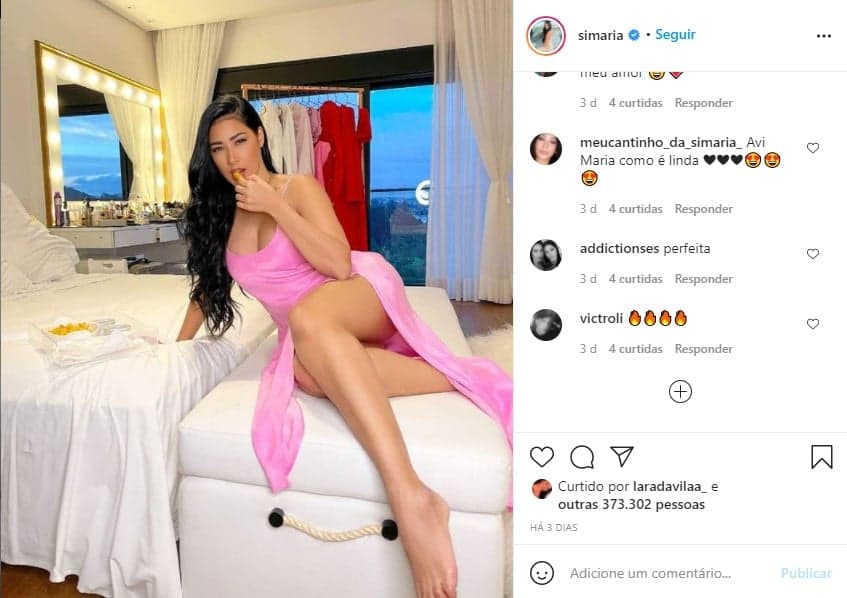 Simaria sensualiza e exibe boa forma - Foto: Reprodução Simaria sensualiza e exibe boa forma - Foto: Reprodução