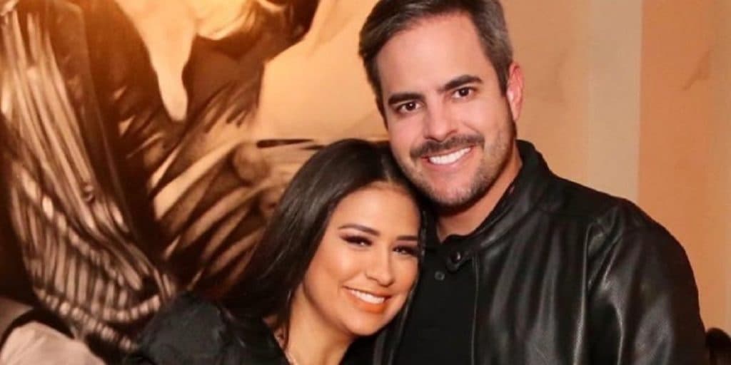 Juntos, Simone e Kaká Diniz fizeram questão de explicar a verdade