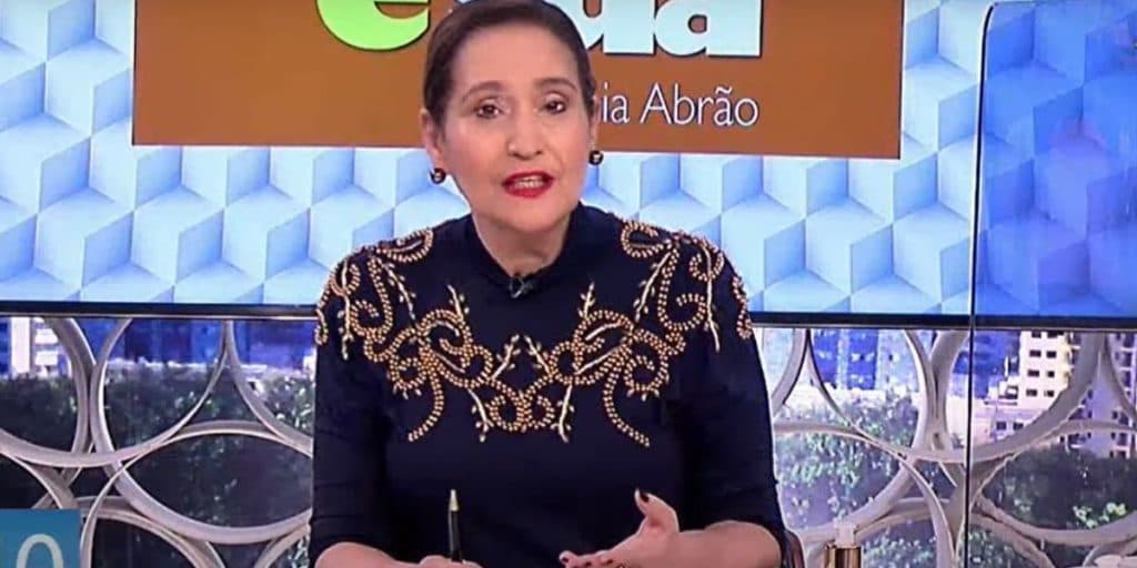 "Tonta", Sonia Abrão expõe amante de jogador ao vivo e esculacha sem dó: "É um mentiroso"