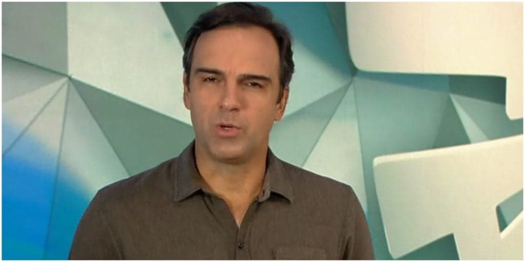 Tadeu Schmidt interrompe novela Império às pressas com notícia urgente: "Gretchen"