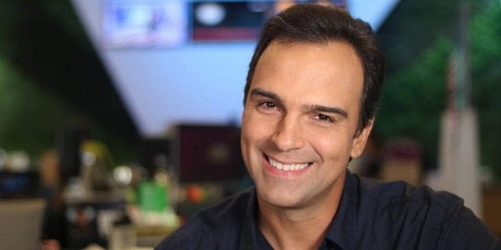 Sensitiva disse que Tadeu Schmidt  vai fracassar no BBB22