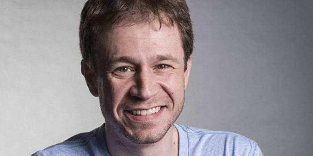 Famoso da Globo escancara relação com Tiago Leifert, diz o que pensa e confirma: "Especial"