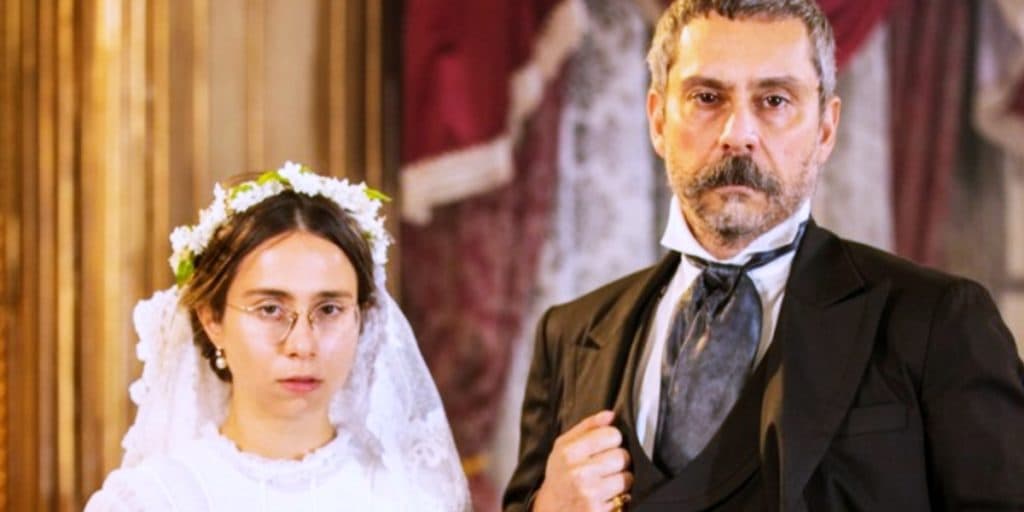Nos Tempos do Imperador: Dolores choca Pilar e implora para se casar com Tonico em fuga alucinante