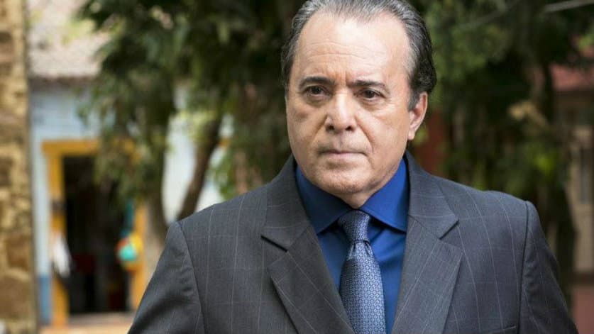 Tony Ramos, ainda jovem, ficou completamente nu em cena