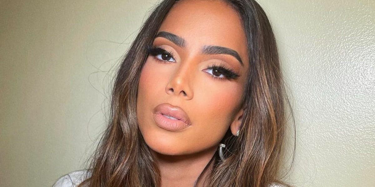 Anitta fez revelações sobre sua vida sexual (Foto: reprodução) 