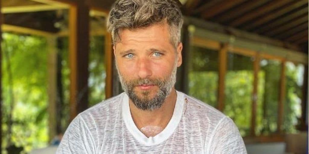 Bruno Gagliasso manda mensagem para um vendedor no WhatsApp e leva um fora: "Sou o Batman"