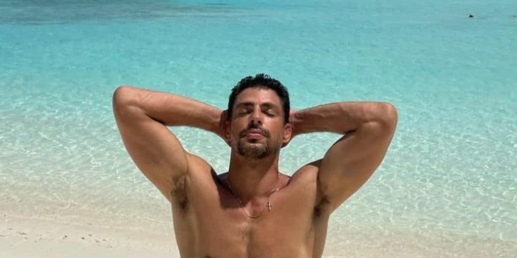 Cauã Reymond convoca diretores, dá reviravolta na carreira e parte para o futebol: "Jogos de poder"