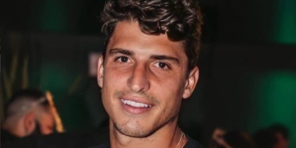 Ex-BBB, Felipe Prior, é vítima de bandidos, tem carro roubado em São Paulo e faz apelo: “Devolve aí”