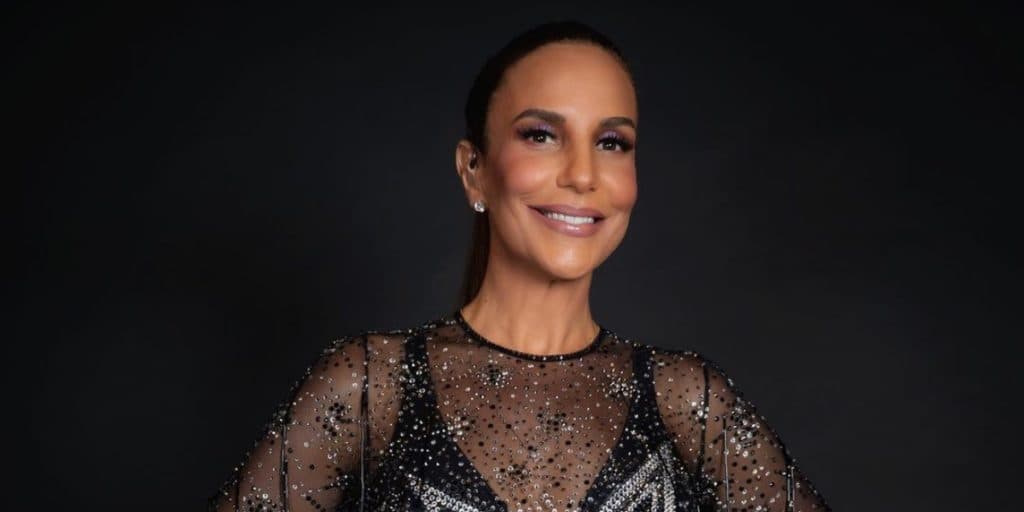"Uniu", Ivete, após expor fim com marido, sai de casa e surge nos braços de parceiro: "Te amo"