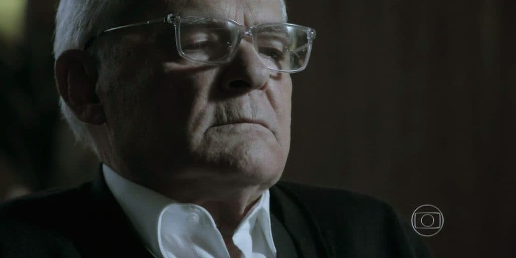 Império - Pressionado, Silviano finalmente abre o bico e conta verdade avassaladora sobre Fabrício Melgaço: "Pau-mandado"