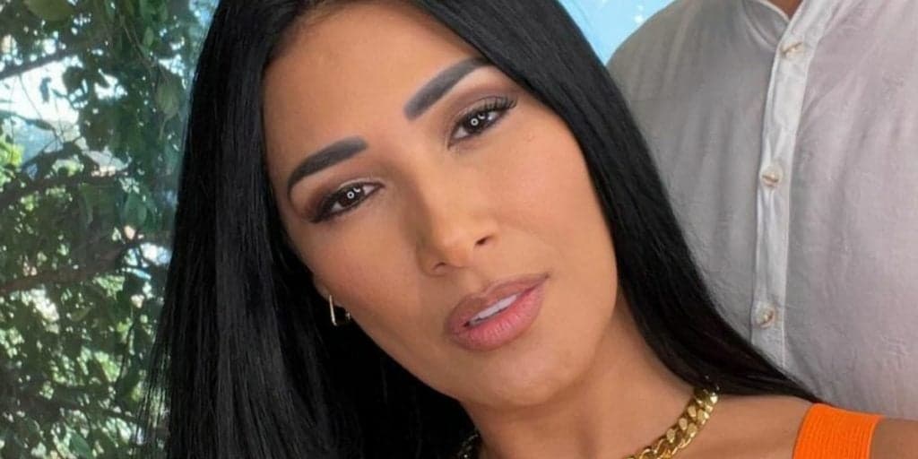 Simaria é atacada por inseto, tenta esconder sequelas e foto choca; Veja como ficou