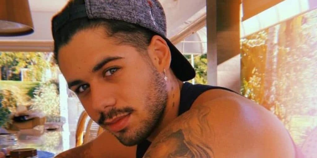 Zé Felipe, filho de Leonardo, expõe sexo com rapaz famoso e detalhes são vazados: "Não gosta de dar"