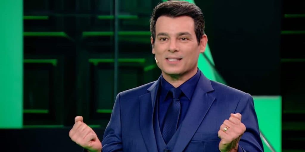 Celso Portiolli se revolta com crítica ao Show do Milhão e responde de forma brutal: "Prepotência''