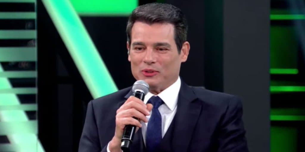 Celso Portiolli desaba com morte dentro de sua casa e vai aos prantos com tragédia: "Não aguentou''
