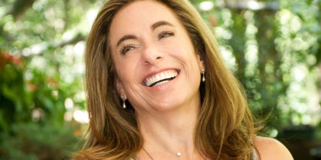 Cissa Guimarães é chamada em salinha da direção da Globo e demitida pela emissora após 40 anos de casa