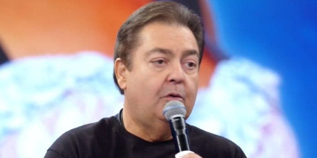 Faustão, mesmo longe da TV, continua ganhando milhões e sendo o apresentador mais bem pago; veja