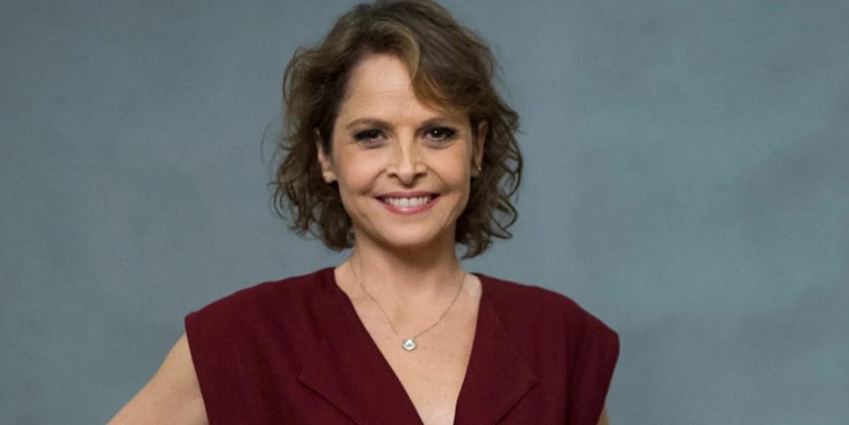 Estrela de novela das 21h da Globo foi diagnosticada com câncer no meio da novela e precisou ser substituída