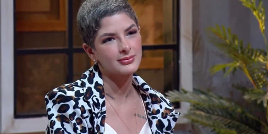 Lary Battino discorda de Léo Dias após sentir rejeição e ser comparada à Karol Conka