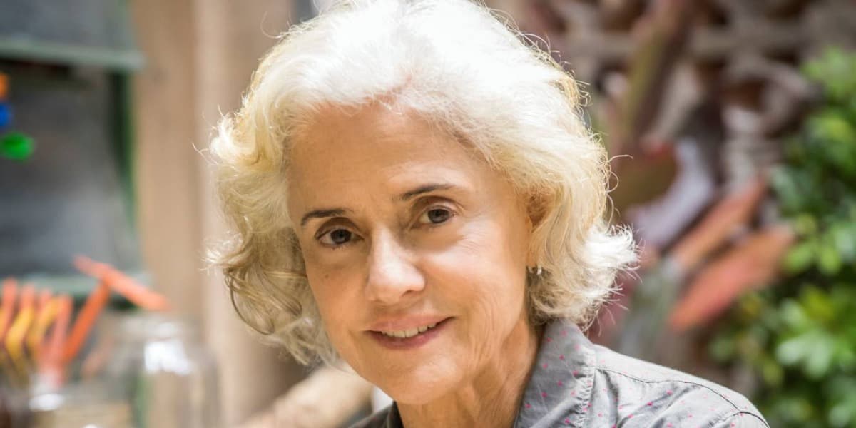 Marieta Severo lida com AVC cruel em casa, perda de movimentos e expõe luta pela vida: "Vou morrer?" Marieta Severo lida com AVC cruel em casa, perda de movimentos e expõe luta pela vida: "Vou morrer?"