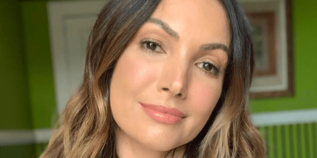 Patricia Poeta está afastada da emissora e decidiu fazer uma viagem internacional