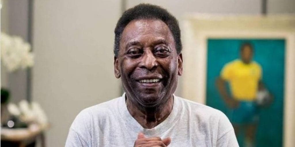 Urgente: Pelé, após descoberta de tumor, volta a ser hospitalizado e comunicado é feito às pressas