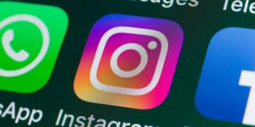 Emissoras se dão bem com queda de redes sociais e disparam audiências como nunca