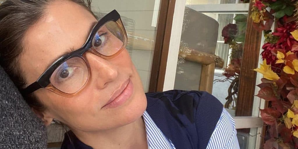 “Na rua”, Renata Vasconcellos abandona de vez o Brasil, tem paradeiro revelado e Globo anuncia nova âncora do JN