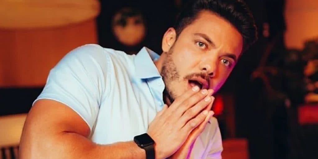 Perfil de Wesley Safadão em plataforma é invadido por hackers com conteúdos pornográficos e racistas