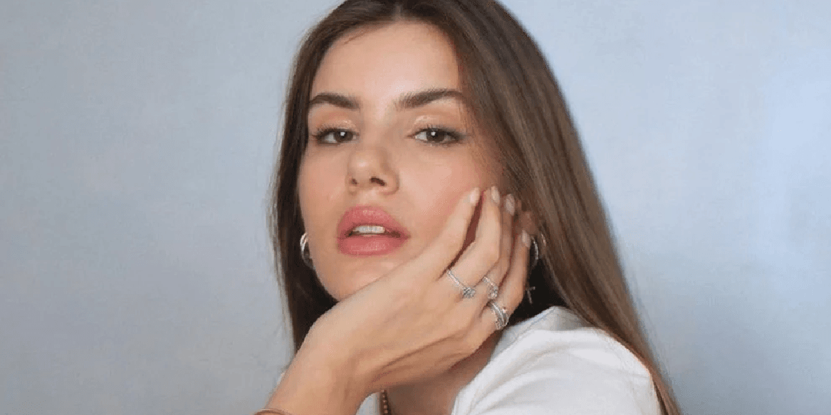 Globo cria estratégia para que o público esqueça de Camila Queiroz (Foto: Divulgação)