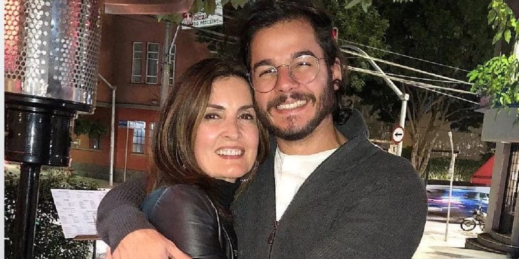 Fátima Bernardes abre o jogo, fala sobre gravidez e expõe grande felicidade: “É um progresso”