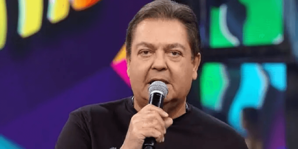 Maior triunfo de Faustão, estrela da Globo é flagrada em estúdios da Band em movimento contra a rival