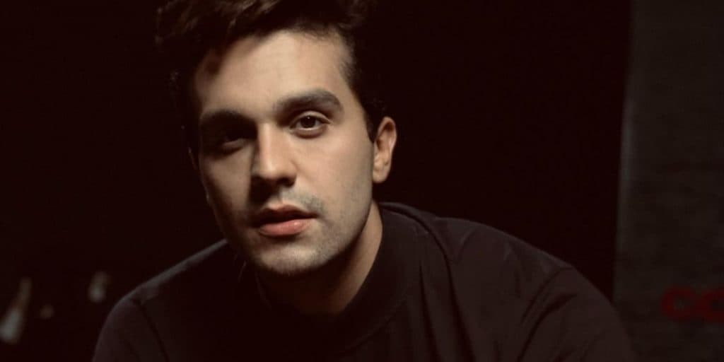 "Hipertermia", Luan Santana é encontrado no mar e notícia é dada: "Afogando"