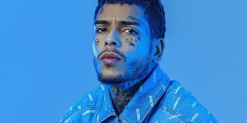 "Sentando pro capeta'', cantor surge em vídeo esculhambando MC Kevin e ataca funkeiro: "No inferno''