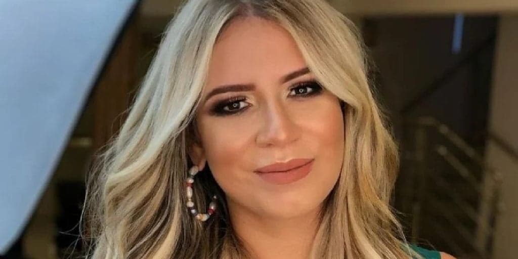 Equipe de Marília Mendonça toma atitude imediata, após venda de supostas fotos do corpo da cantora: "Dela"