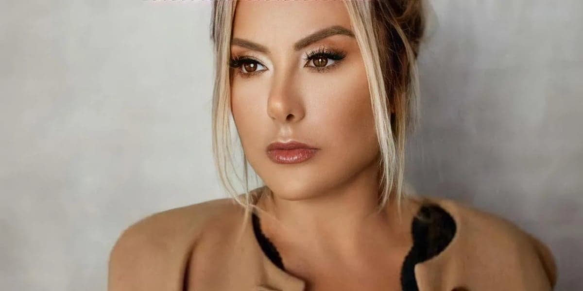 Poliana Rocha foi internada em hospital após crise de ansiedade causada pela morte de Marília Mendonça (Foto: Reprodução)