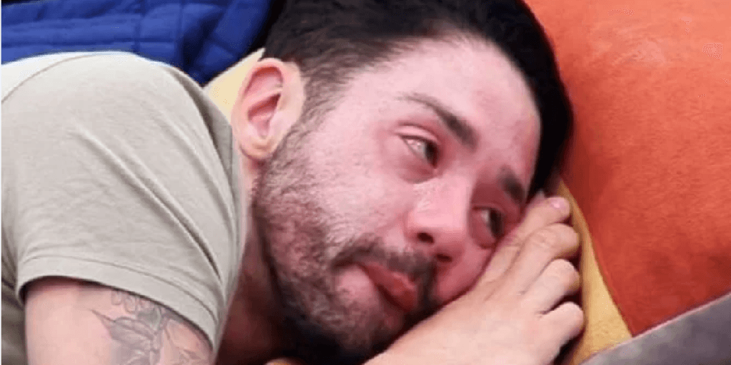 Em ‘A Fazenda 13’, Rico Melquiades assusta peões ao anunciar que está com doença contagiosa: “Passem álcool”