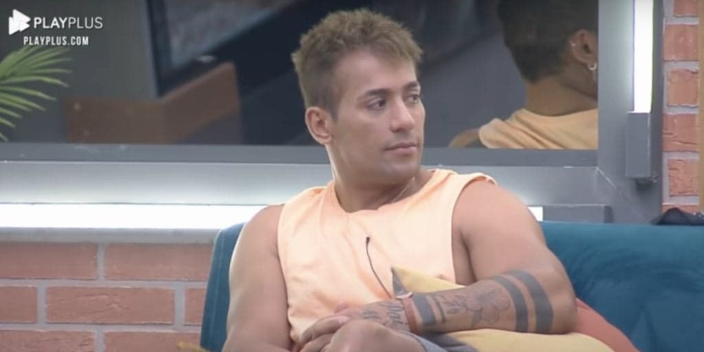 Fazenda 13: Tiago Piquilo abre o jogo sobre envolvimento gay e tamanho de parte íntima vem à tona: "Chupar o sac* dele"