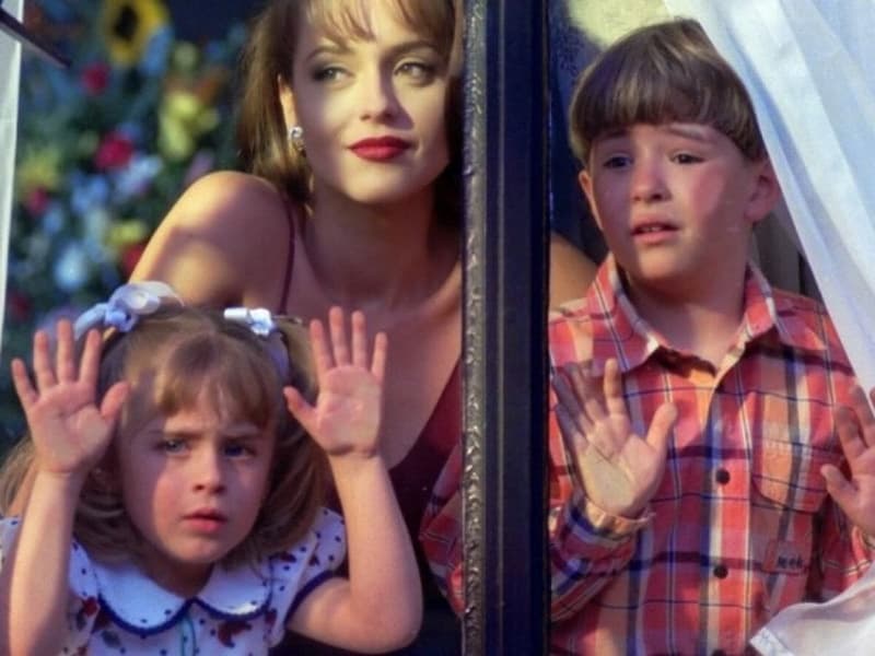 Pra concorrer diretamente com novelas do SBT na Netflix, a Globoplay anuncia volta de A Usurpadora