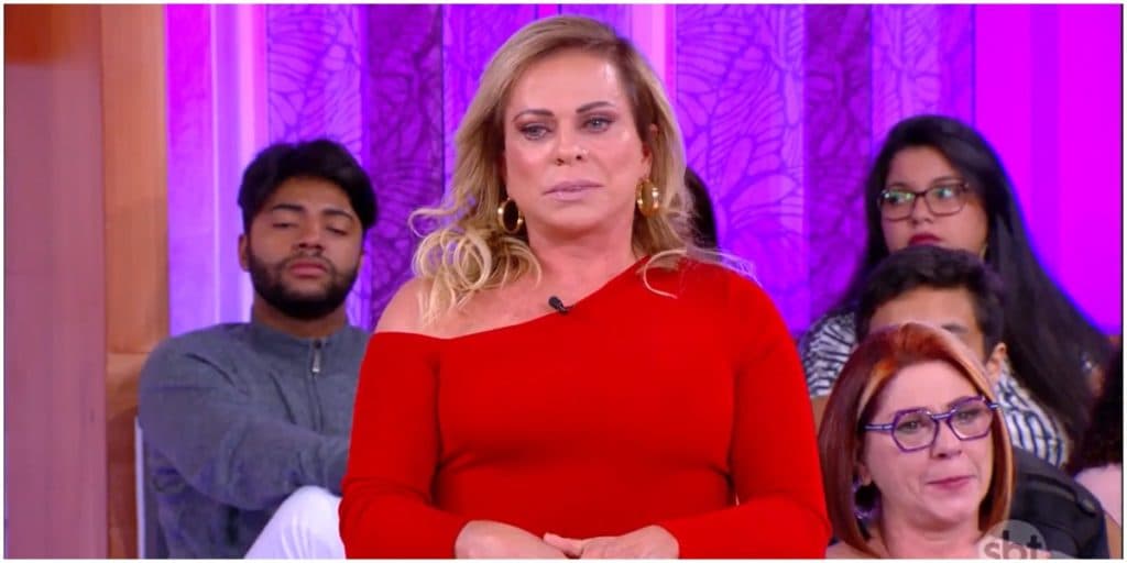 Silvio Santos joga Christina Rocha às traças, desfecho é premeditado e Globo comemora: "Com tudo"
