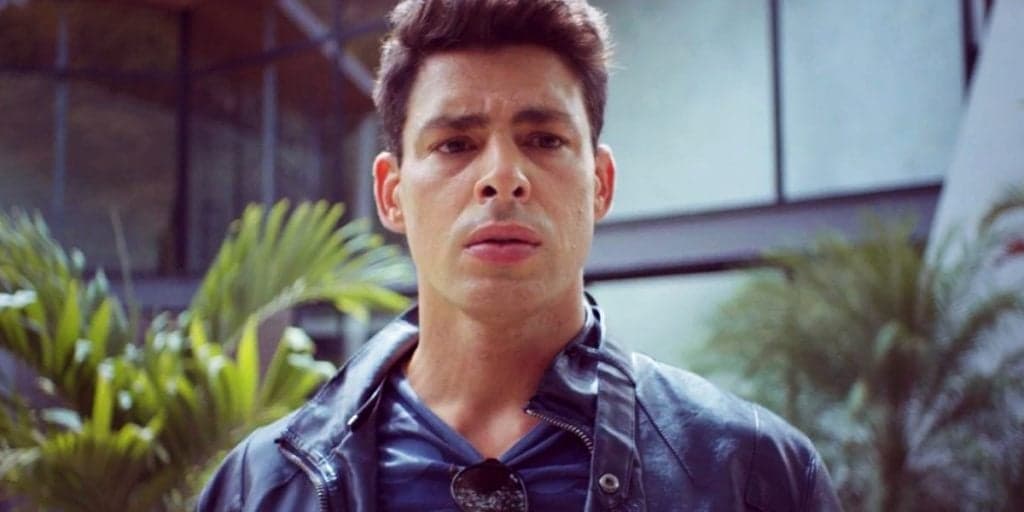 Um Lugar ao Sol - Christian fica cara a cara com Lara, dá show de escrotidão e a escorraça: "Não valia nada"