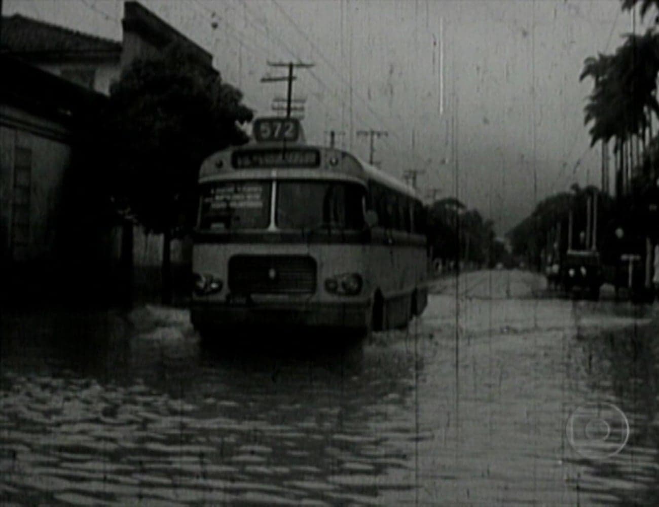 Enchente fez emissora se tornar a maior do país (Foto: Reprodução/TV Globo) Enchente fez emissora se tornar a maior do país (Foto: Reprodução/TV Globo)