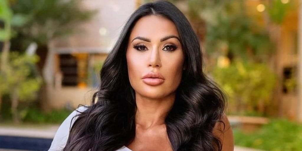 Gracyanne Barbosa passa fome por conta de dieta, sofre com comida estragada e reclama: "Azeda''
