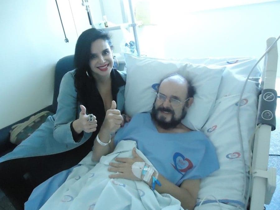 Liz Marins e seu pai, que estava internado em unidade da Prevent Senior (Foto: Reprodução/ Instagram) Liz Marins e seu pai, que estava internado em unidade da Prevent Senior (Foto: Reprodução/ Instagram)