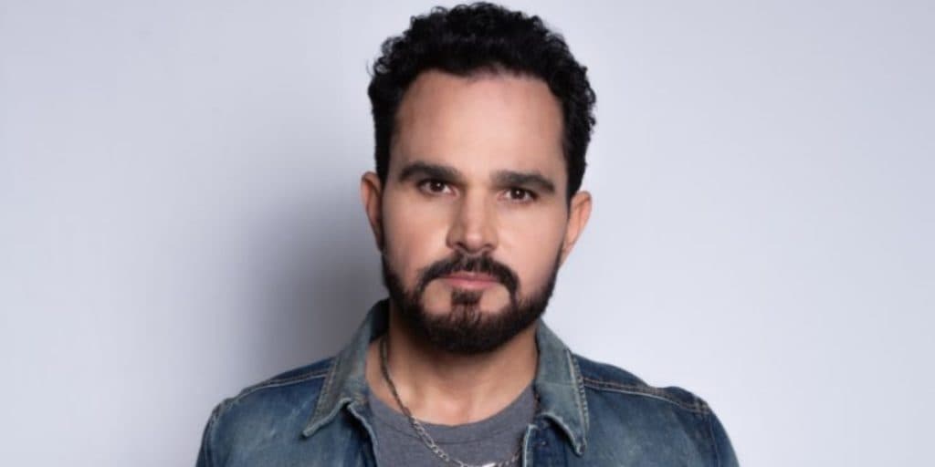 Luciano Camargo surge ao lado de famoso, recebe declaração e tem relação exposta: "meu"