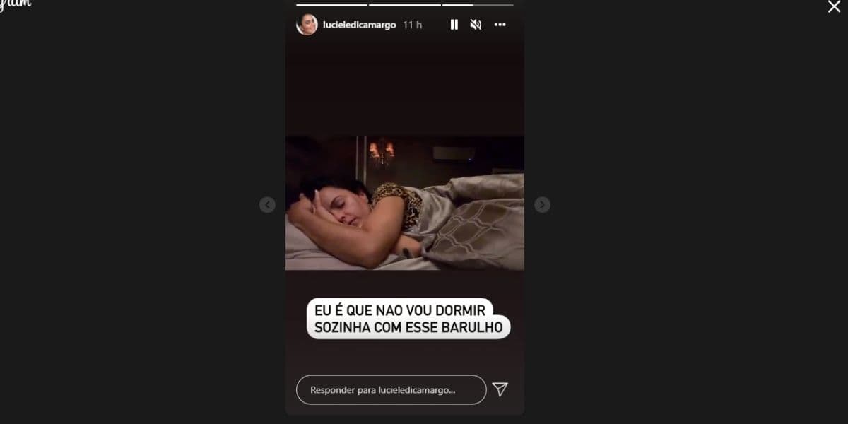 "Vou dormir sozinha", detona Luciele Di Camargo, esposa de Denílson, após jogador entregar: "Conheci uma pessoa" "Vou dormir sozinha", detona Luciele Di Camargo, esposa de Denílson, após jogador entregar: "Conheci uma pessoa"