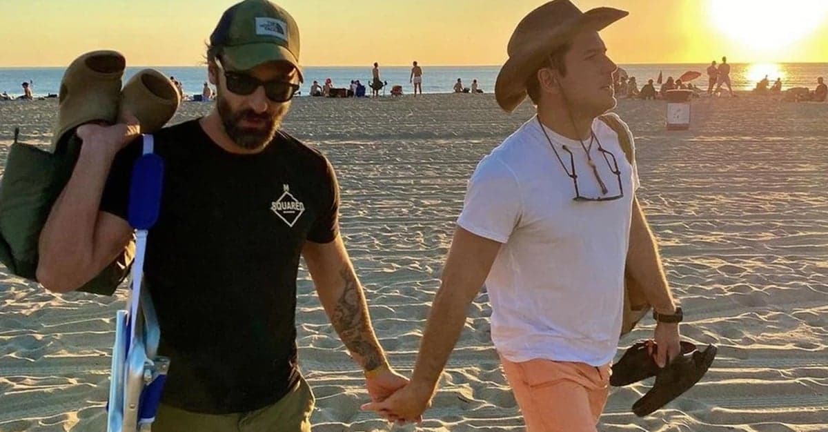 Marcos Pigossi e o namorado, o diretor italiano, Marco Calvani (Foto: Reprodução/ Instagram)