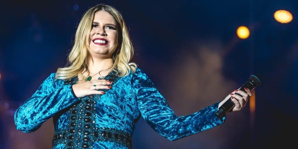 Marília Mendonça é eleita Cantora do Ano e recebe homenagem emocionante, após morte trágica