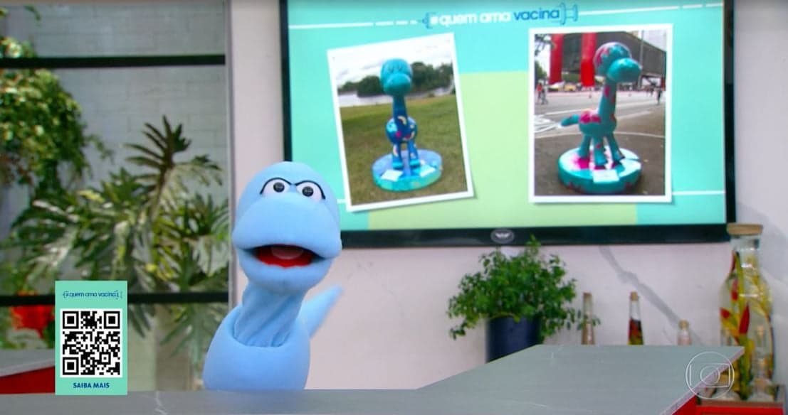 O mascote Robson apareceu no programa "Mais Você", ao lado de Ana Maria Braga (Foto: Reprodução/TV Globo)