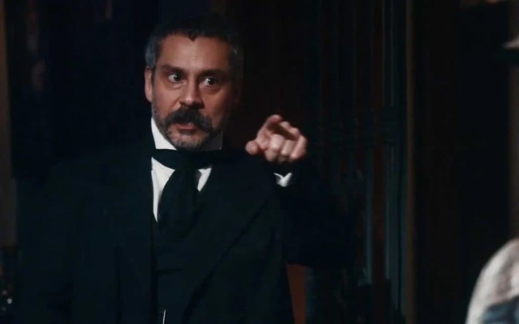 Nos Tempos do Imperador: Bolsonaro ataca novamente e faz 'pontinha' em epidemia na novela da Globo